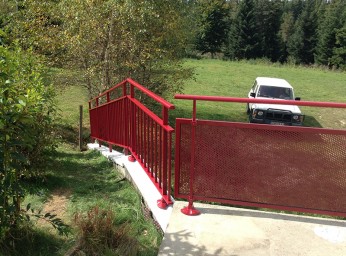 Création d'une barrière d'escalier sur mesure alu BPSC Océane